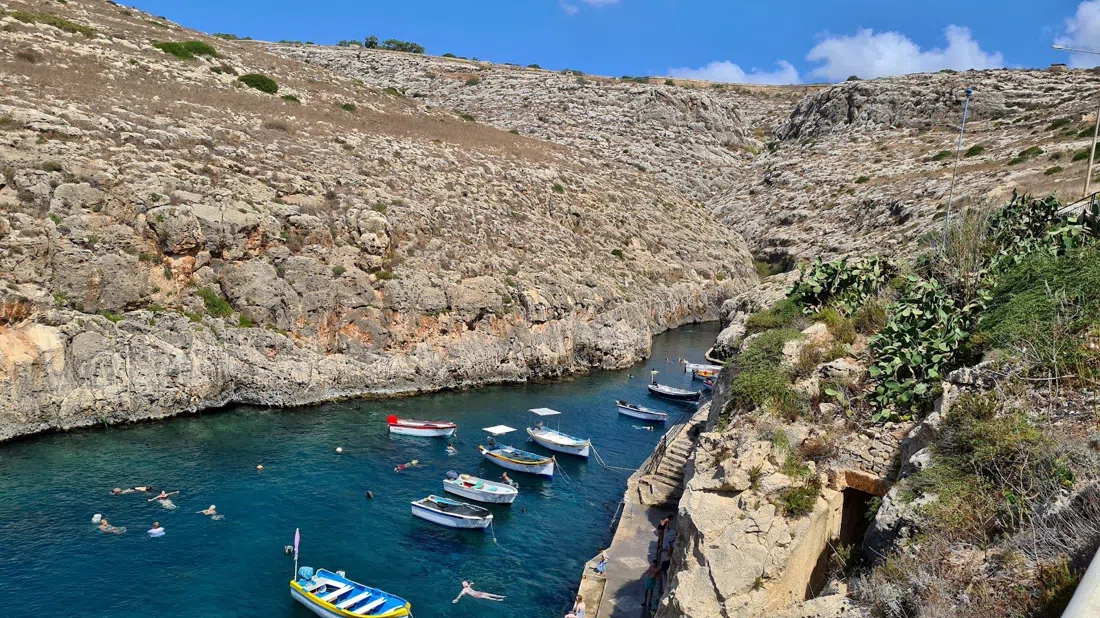 Wied iż-Żurrieq-viken og slippen, Valletta