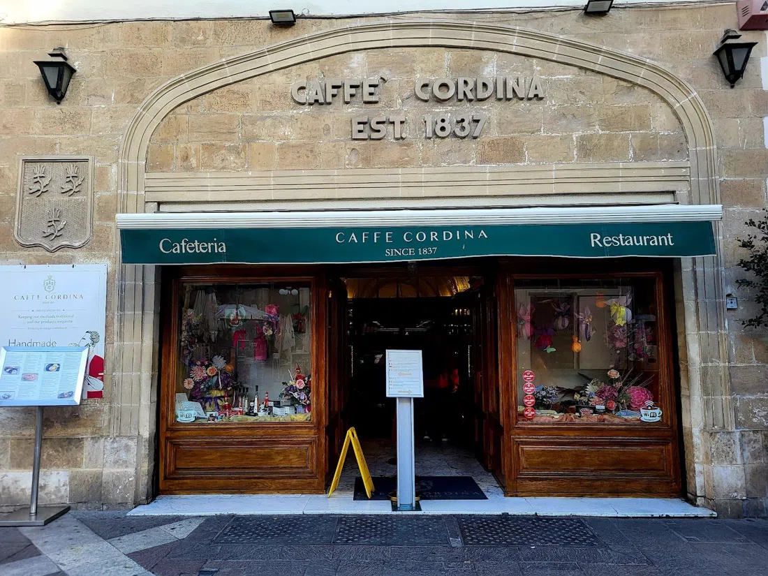 Caffe Cordina, Valletta