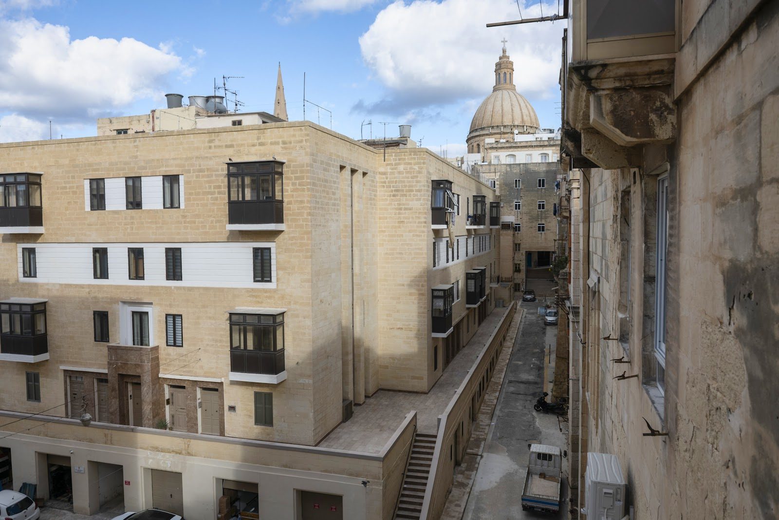Mandera's Boutique Suites & Dorms, Valletta
