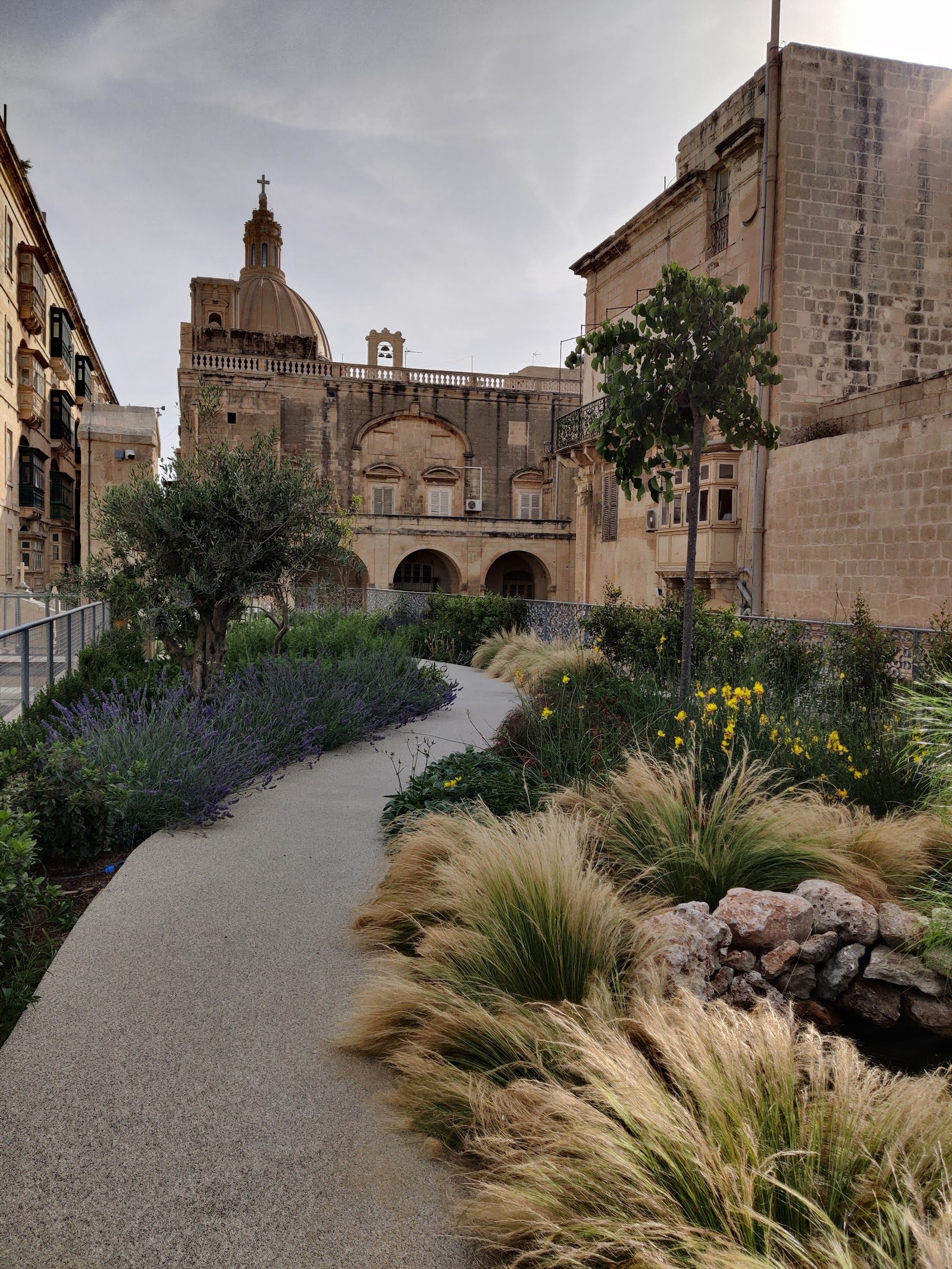 Valletta Design Cluster roof garden, Valletta