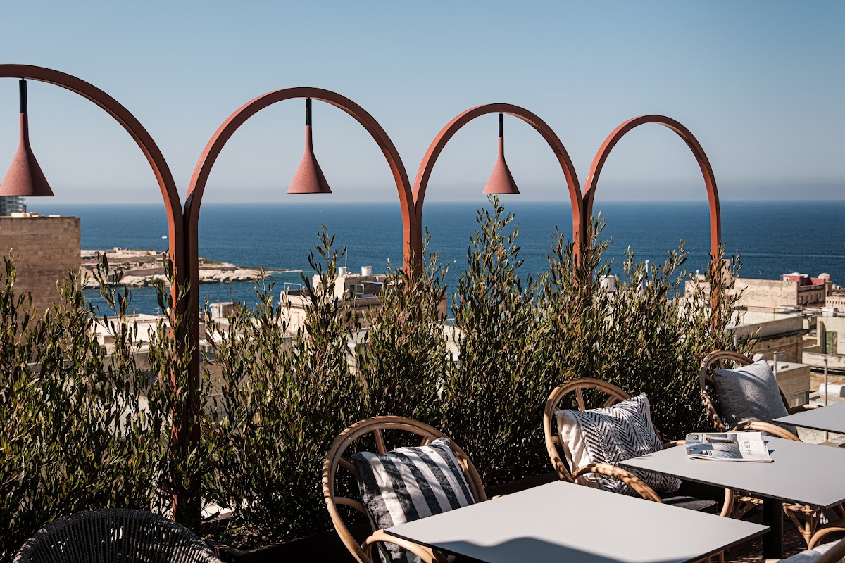 Rosselli AX Privilege, Valletta
