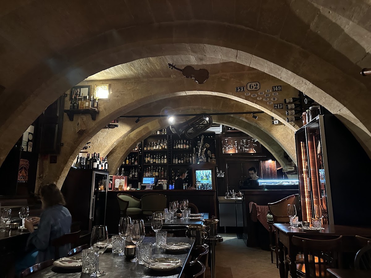 Trabuxu Wine Bar — photo 2